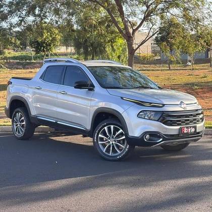 FIAT TORO 2.0 16V TURBO DIESEL VOLCANO 4WD AT9